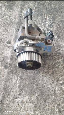 Pompa injectie/inalta jeep cherokee 2.8 d 2004 - 1