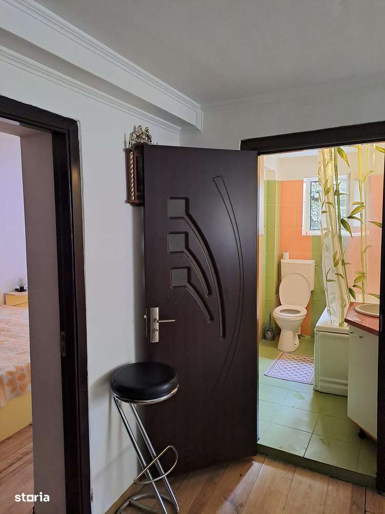 DE INCHIRIAT - Apartament de 45mp cu 2 camere - Imagine principală: 5/8