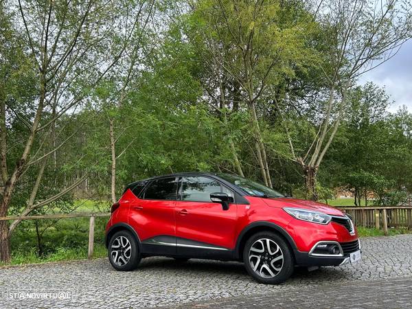 Renault Captur 1.5 dCi Helly Hansen - 13