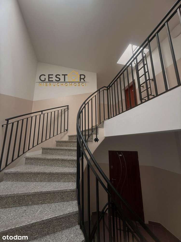 Mieszkanie 2 w 1 z klasą! 79,82 m² z garażem i balkonami w Legnicy-1