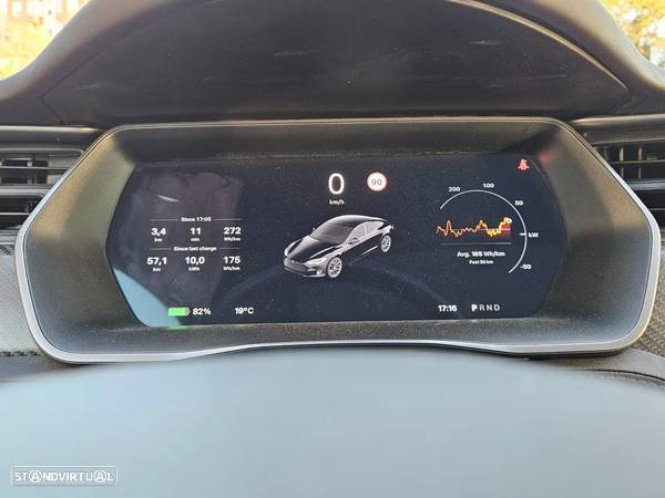 Tesla Model S Standard Range - 3