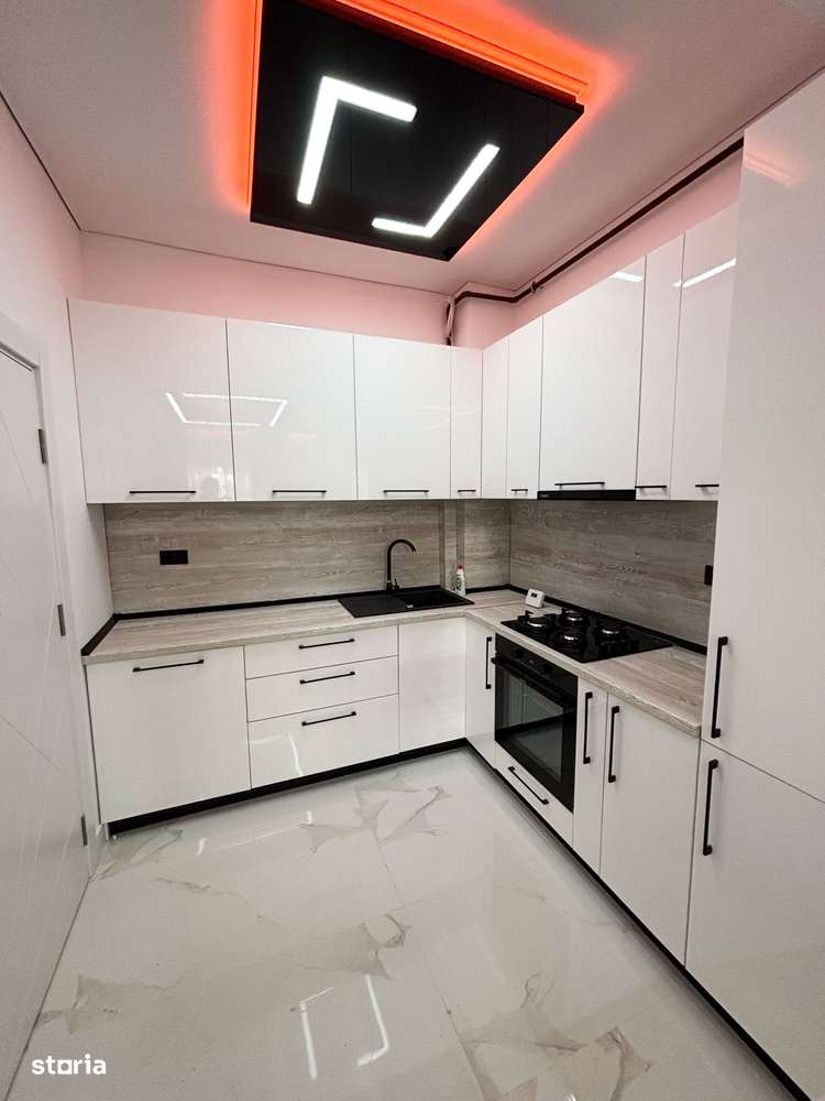 Apartament de vânzare în Mamaia Nord-1