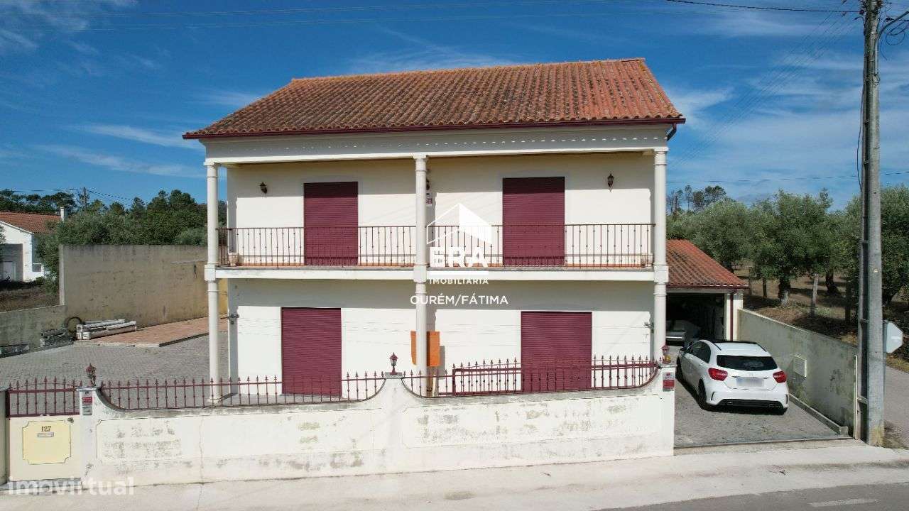 Moradia T4 localizada na freguesia da Freixianda - Grande imagem: 5/36