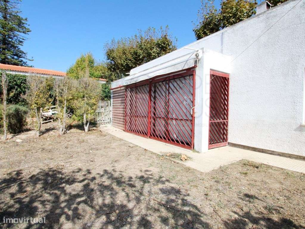 Moradia T6, lote 915m2, próxima da praia, na Parede, Cascais-39