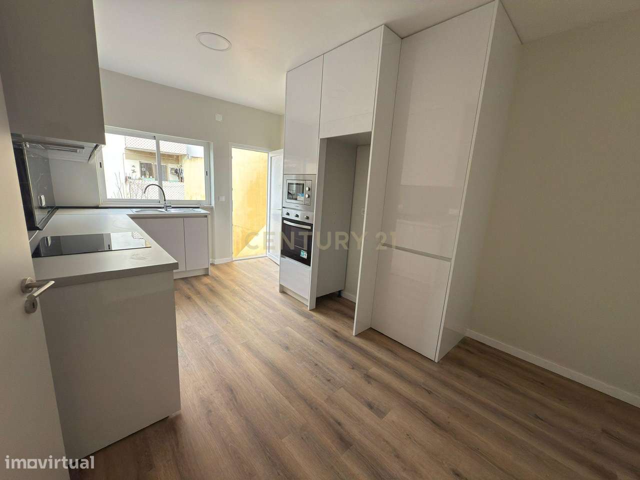 Moderno T3 com Terraço em Entroncamento, Santarém - Grande imagem: 3/17