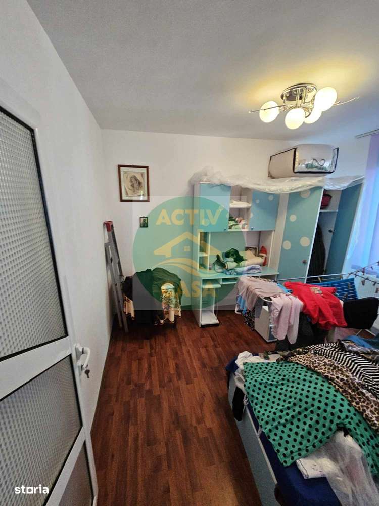 Apartament 3 camere, zona Piata Mare - Imagine principală: 4/8