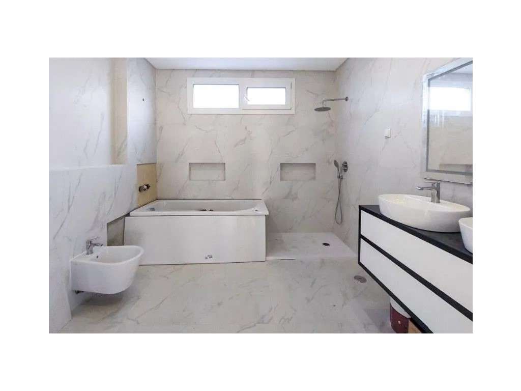 Moradia T5 Venda Almada - Grande imagem: 5/6