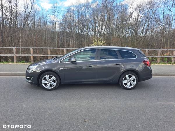 Opel Astra IV 1.6 CDTI Sport - 2