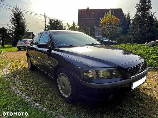 Volvo S60 2.4 - 8