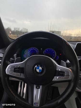 BMW Seria 7 750i xDrive - 19