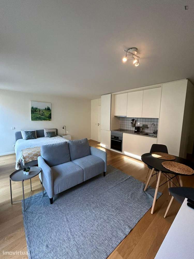 Apartamento com 1 quartos - localizado em Paranhos Porto - Grande imagem: 5/7