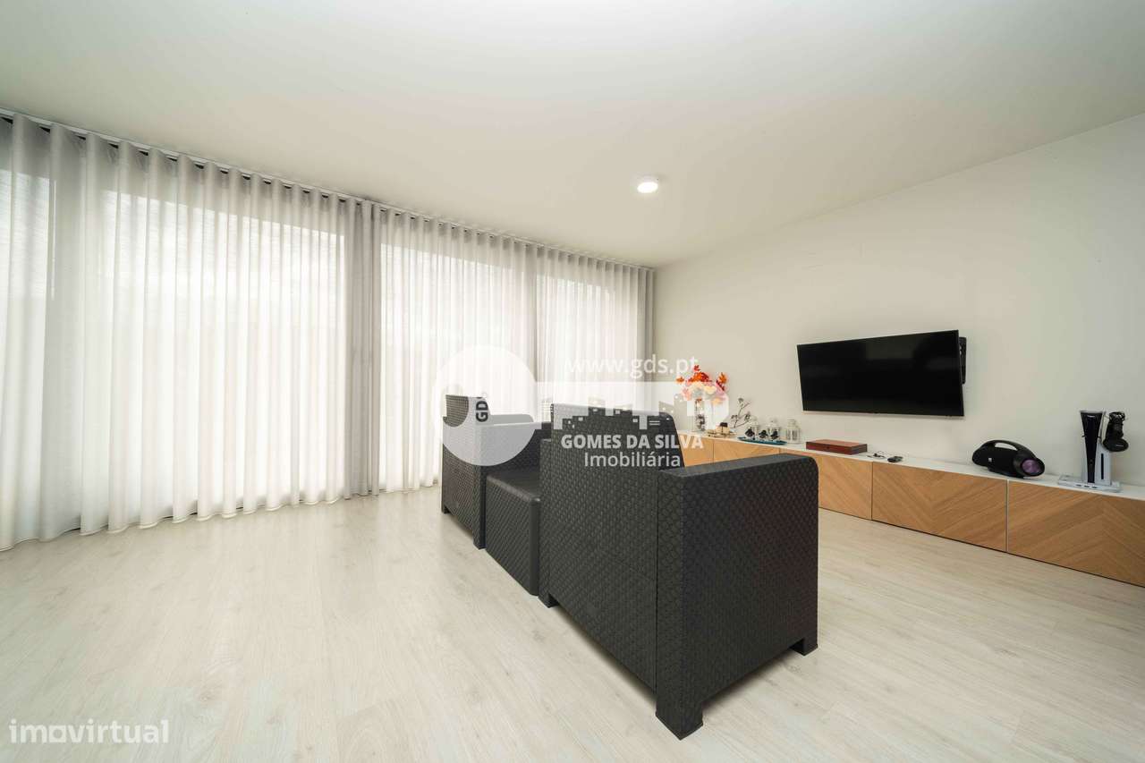 Moradia T3 na Rua do Nascente, Gualtar-39