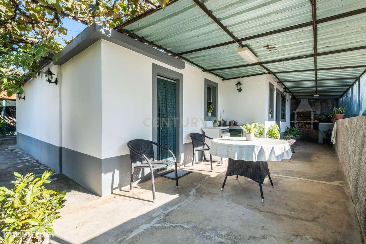 Moradia Típica Madeirense com Potencial Único – Piornais, Funchal-5