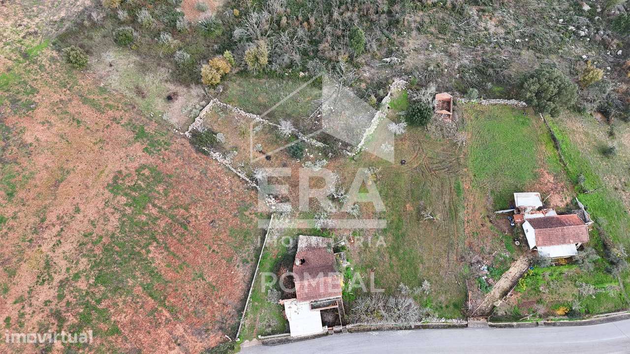Moradia T4 localizada em Almoster, Alvaiazere-12