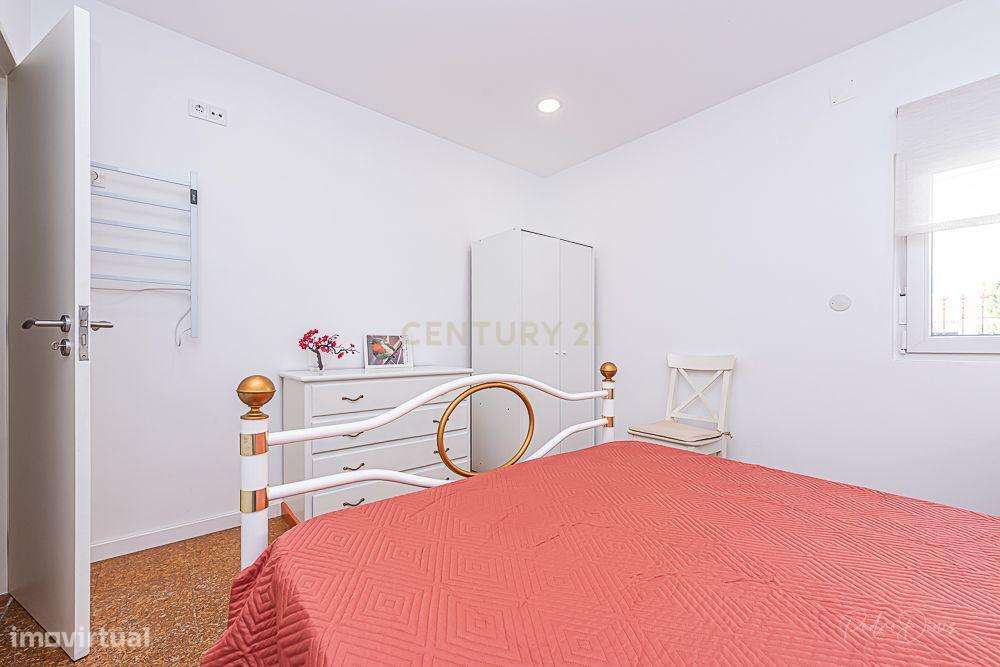 Alojamento Estudantil LÁ-SALETTE ( quarto Pisco de Peito Ruivo 10m2 ) - Grande imagem: 3/31