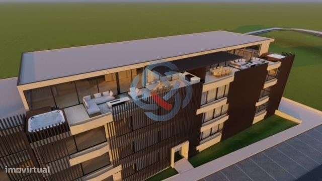 Apartamento T3 de Luxo em Santa Maria da Feira-0