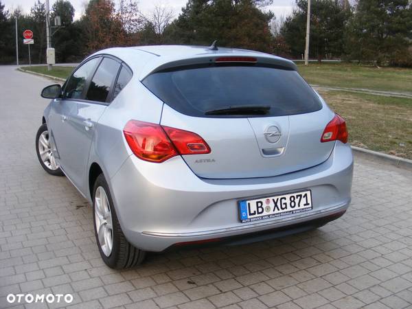 Opel Astra 1.4 ECOFLEX Edition - 27