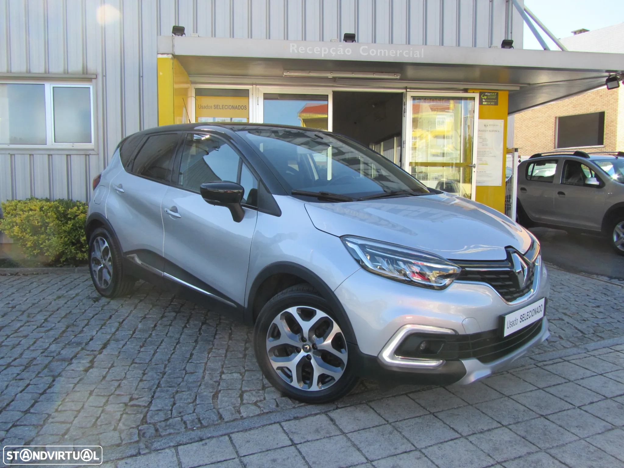 Renault Captur 0.9 TCE Exclusive - 3