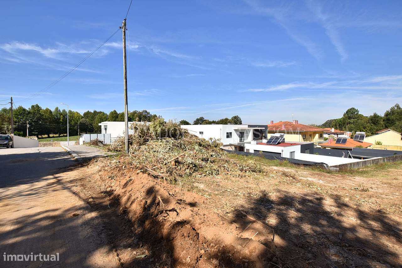 Terreno com 2540m2 - Santa Maria da Feira-7