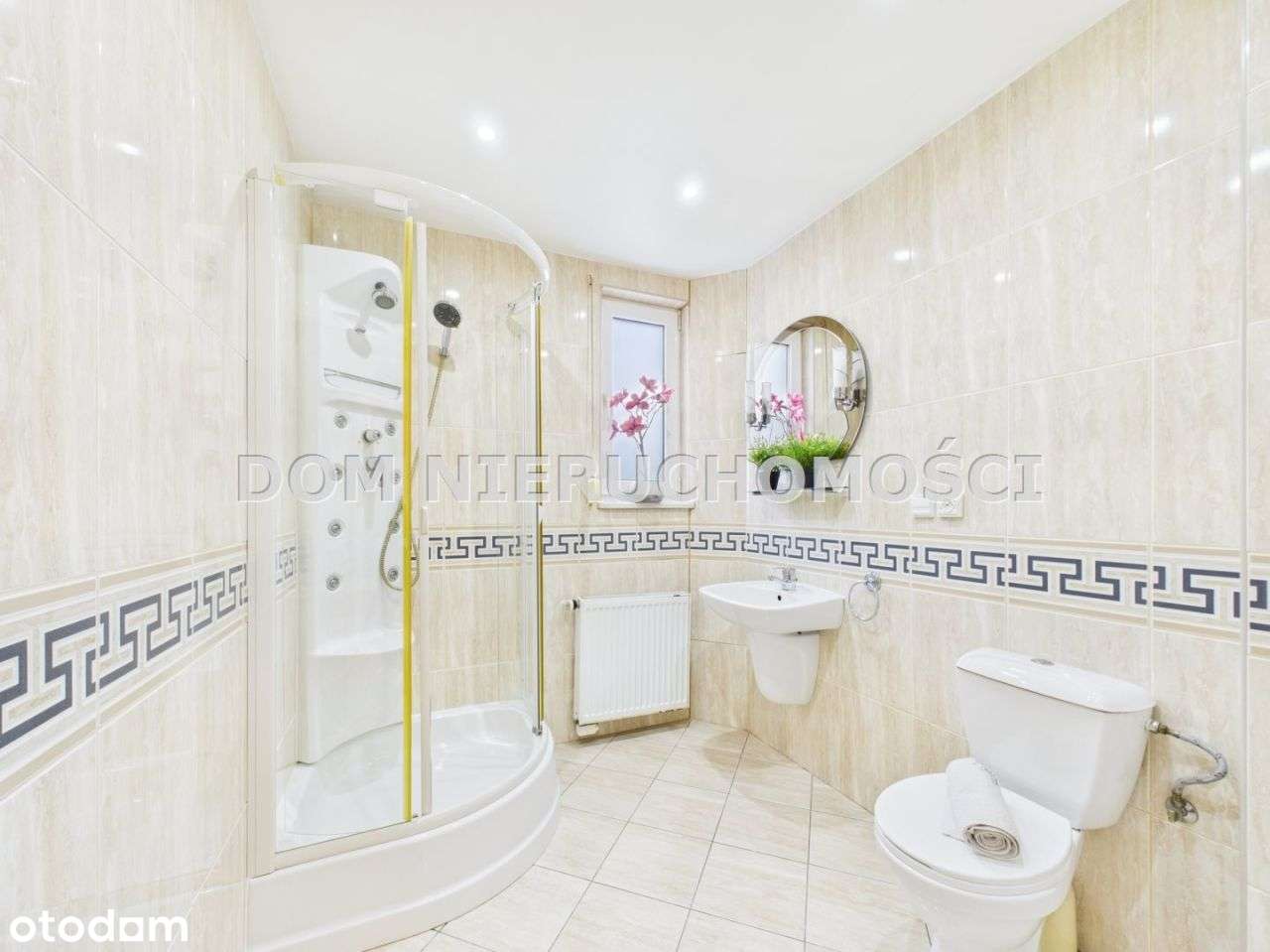 Dom pod Olsztynem z pięknym ogrodem!-12