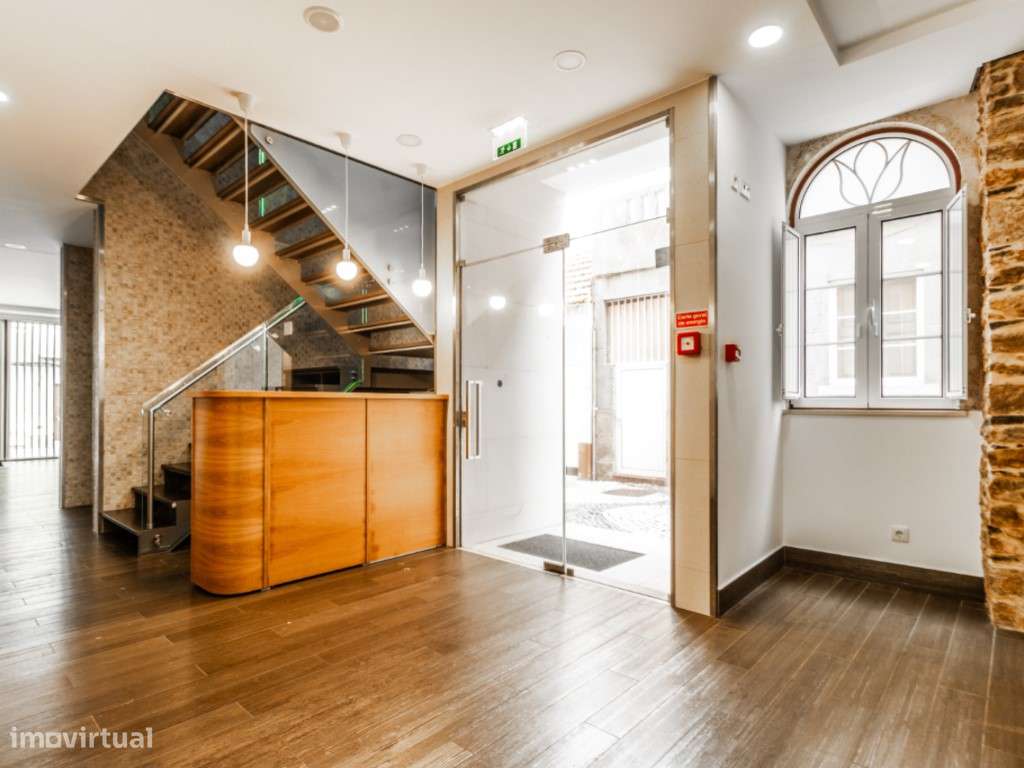 Hostel com 9 suítes a 2 minutos da praia - Grande imagem: 2/32