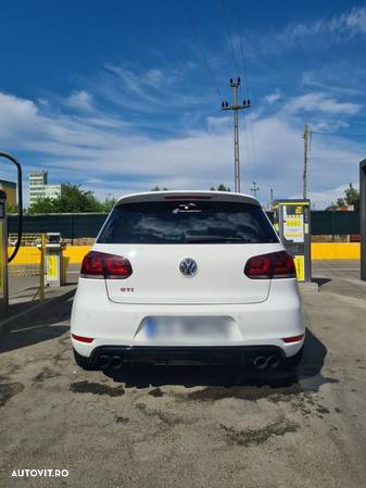 Volkswagen Golf 2.0 TSI GTI 35 Edition DSG - 4