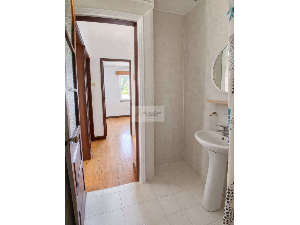 T3 com Terraço e Garagem no Centro de Águeda - Grande imagem: 4/26