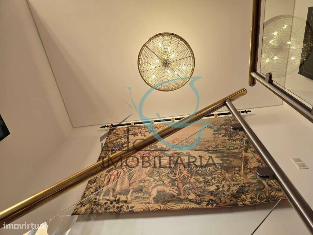 EXCLUSIVO - EXCELENTE APARTAMENTO DUPLEX DE 5 ASSOALHADAS, COM GARA...-38