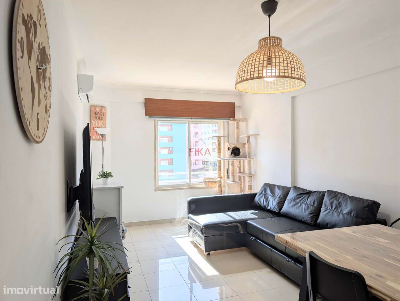 T2 luminoso com vista desafogada e elevador - Grande imagem: 2/35