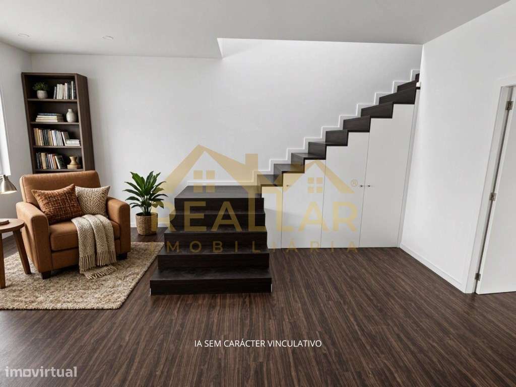 Apartamento T3 Renovado em Lordelo do Ouro - Porto-3