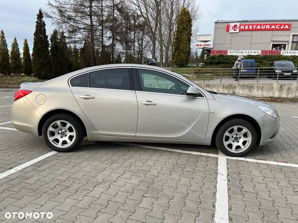 Opel Insignia 2.0 CDTI Cosmo - 10