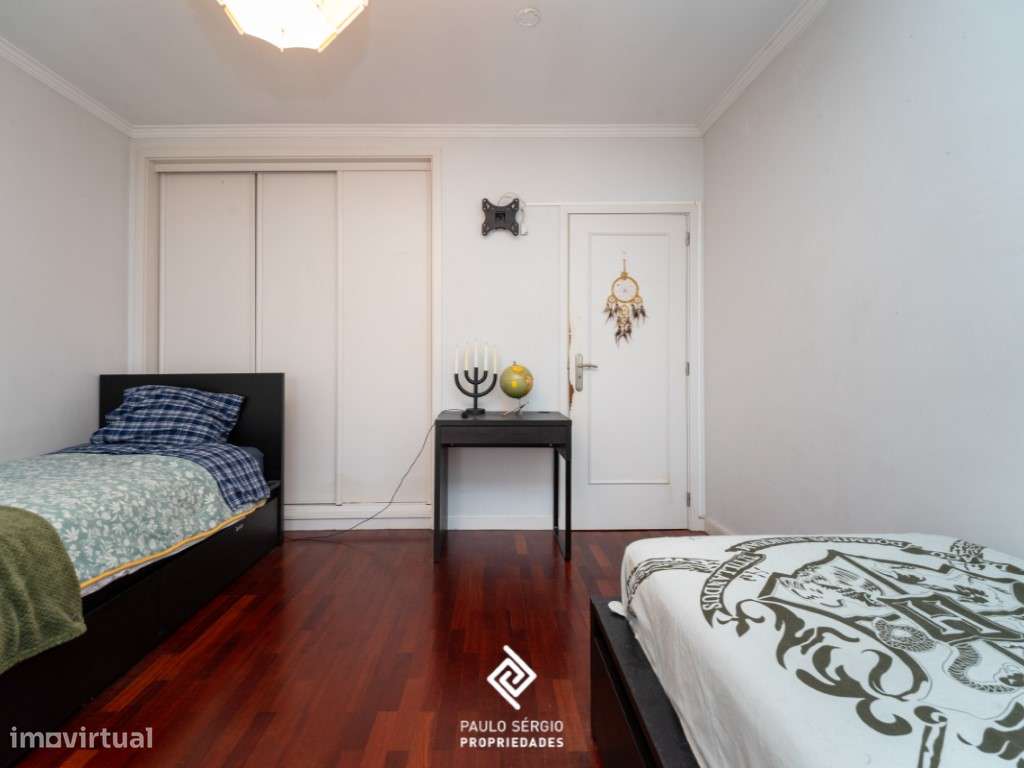 Apartamento T3 Duplex na Maia, próximo do centro da cidade-13