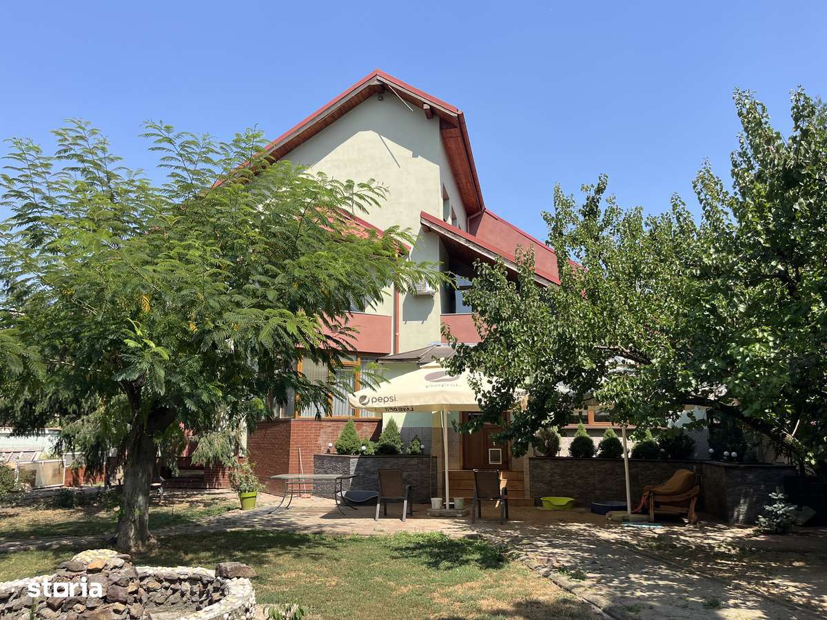 Vila 10 camere + / Valea Oltului / 620 mp utili / 2190 mp curte - Imagine principală: 3/20