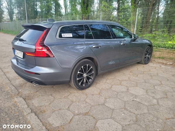 Volvo V60 B3 B Momentum Pro - 9