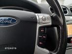 Ford S-Max 2.0 Titanium - 14