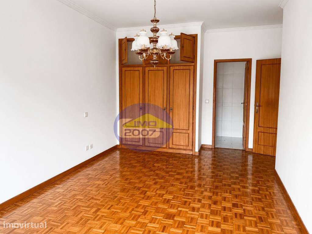 Apartamento T3 em Canidelo-6