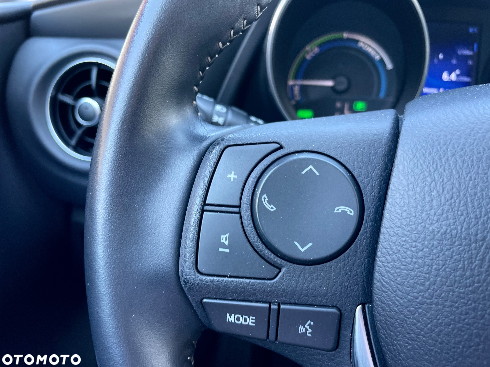 Toyota Auris 1.8 VVT-i Hybrid Automatik Edition S+ - 18