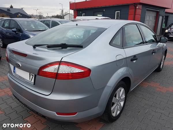 Ford Mondeo 1.6 Ambiente - 5