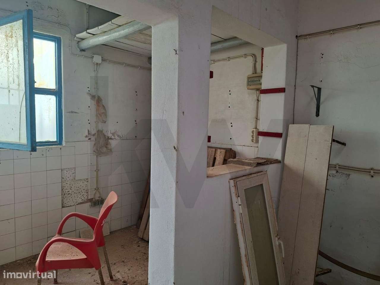 Oportunidade Única perto da praia em Sagres – Espaço Comercial-17