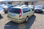 Ford Mondeo 1.8 Ambiente - 4