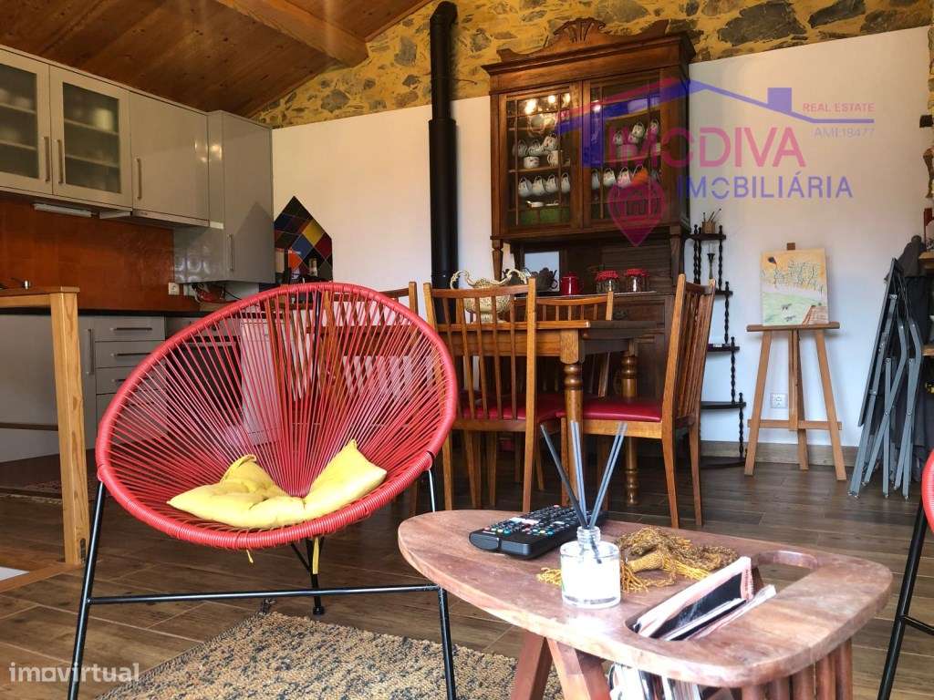 Casa de Xisto T2 com licença AL, em Castanheira de Pera-6