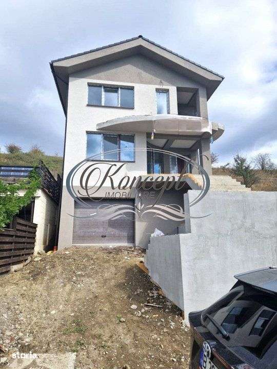 Casa cu panorama spre lac - Imagine principală: 1/10