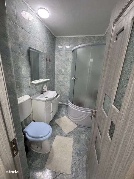 Vand apartament cu 2 camere - Imagine principală: 4/8