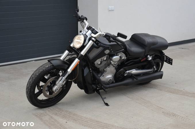 Harley-Davidson V-Rod Muscle - 6