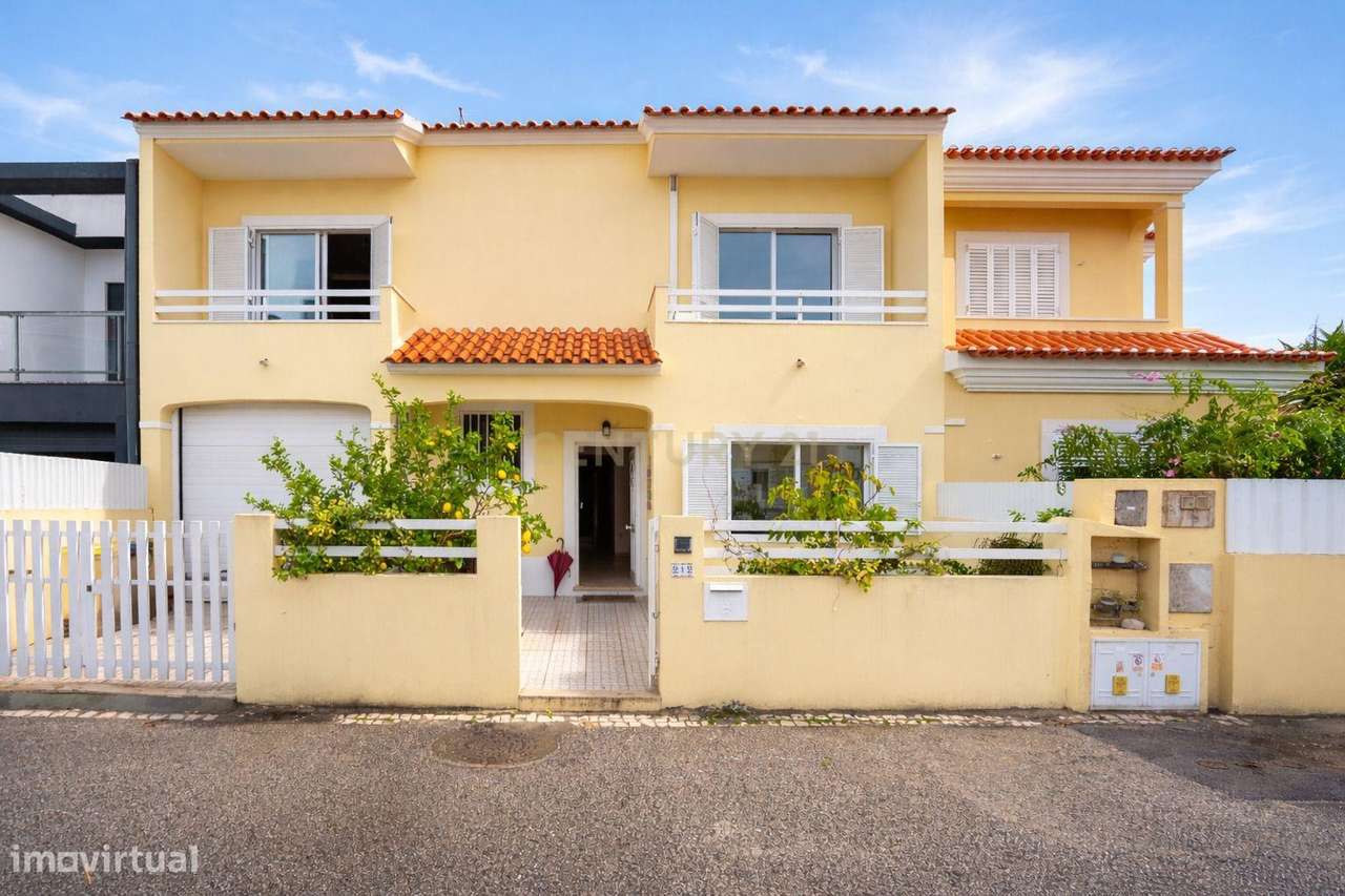 Moradia T3 com Garagem e Piscina em Azeitão - Grande imagem: 4/44