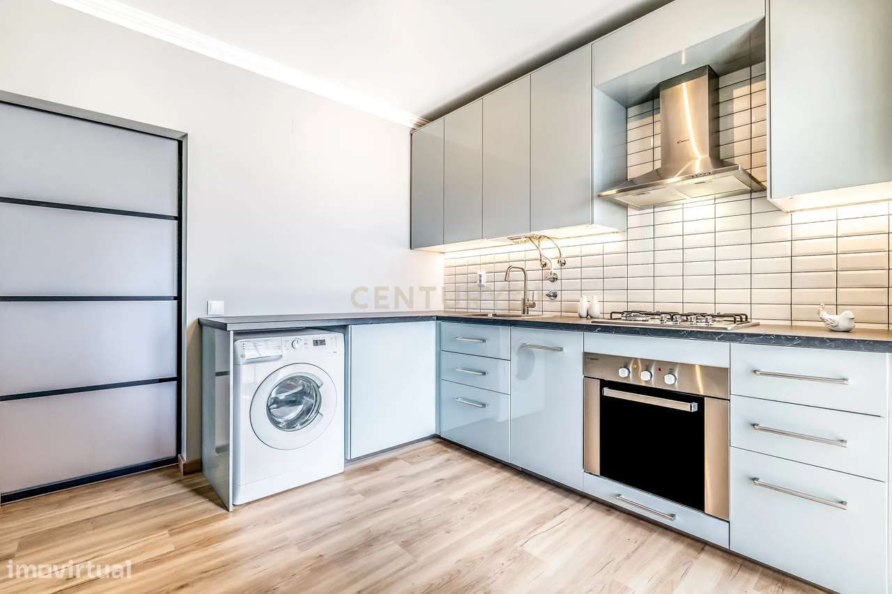 Estilo, Luz e Vista Mar - Duplex Exclusivo com Varandas, Vista Mar e G - Grande imagem: 4/49