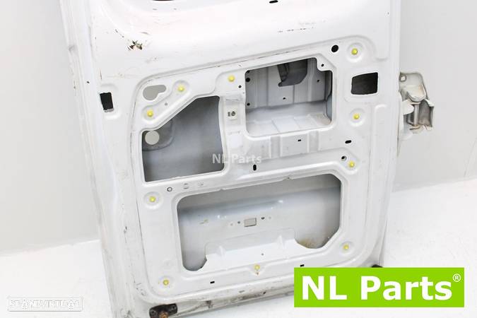 Porta da mala Renault Trafic 2001-2014 - 13