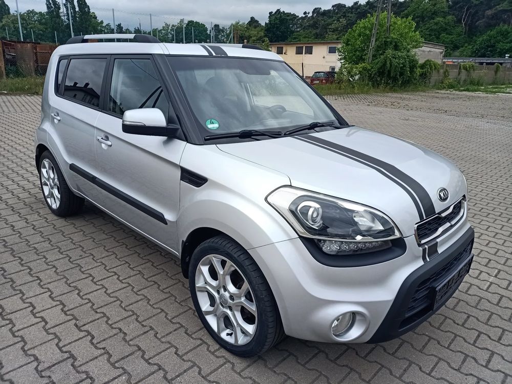 Kia Soul I 1.6 GDI Dream-Team Edition 2013