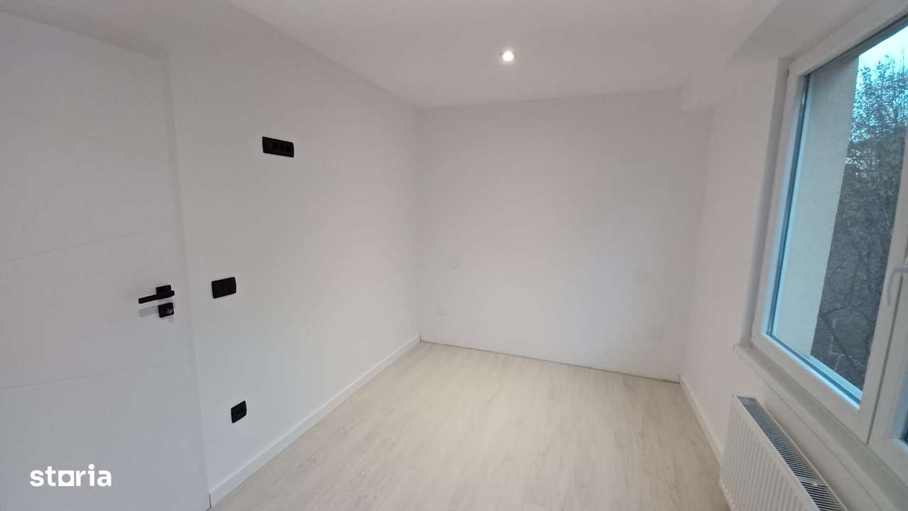 Apartament 2 camere ultracentral, bloc tip vila, etaj 2/2, renovat.-8