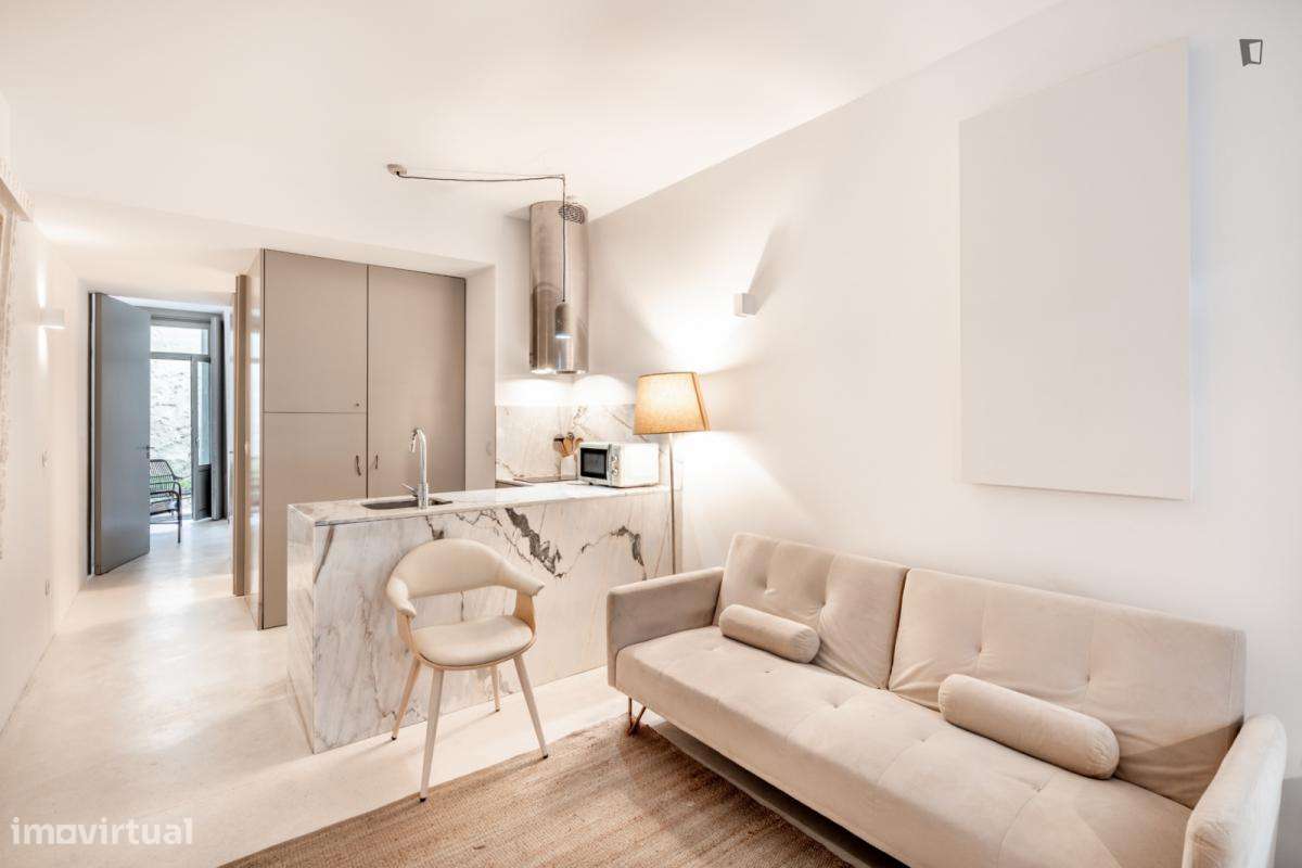 Apartamento com 1 quartos - localizado em Santo Ildefonso Porto - Grande imagem: 5/10